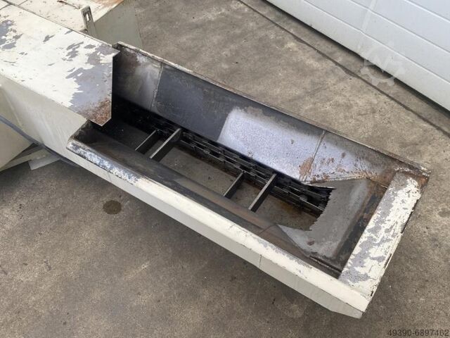 Späneförderer, Kratzförderer mit Kühlmittelbehälter, Metallgliederkette mit Austragstegen, Förderste BMF KF 200 K17