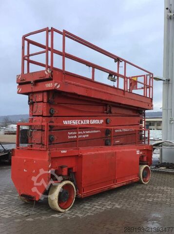 Schaarhoogwerker Holland Lift Combistar N-265EL 13 4WDS Elektro 28m