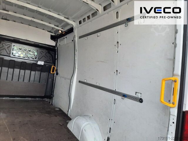 Furgone a tetto alto IVECO Daily 35S16V RS 3520L / Klima / Bluetooth