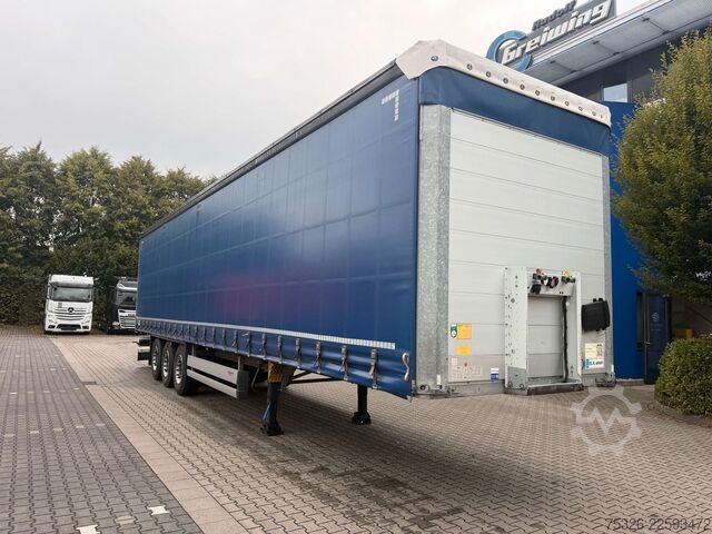 Semirimorchio con telone SCHMITZ CARGOBULL SCS 24/L - 13.62, XL, Daimler, Getränke