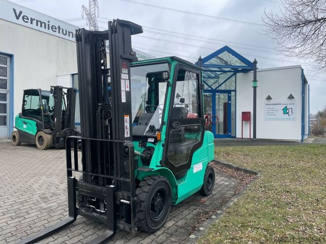 Treibgasstapler Mitsubishi FG25N mit Kamera