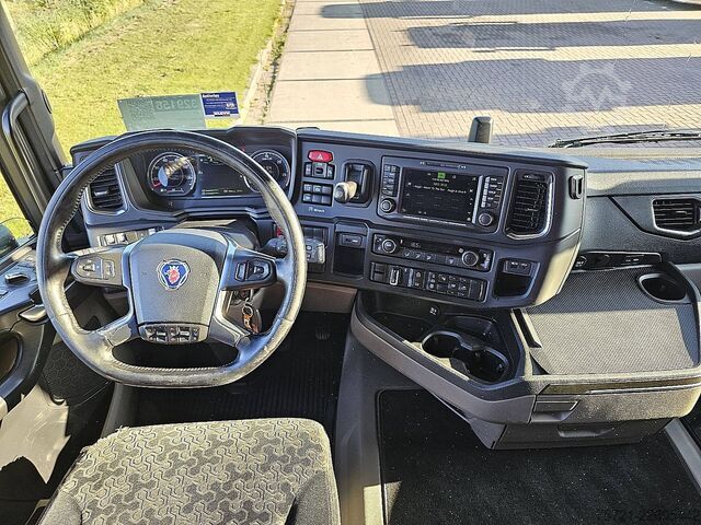 Standard-SZM SCANIA R500 6x2/4 RETARDER ADR