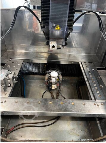 Drahterodiermaschine FANUC Robocut C400IA CNC