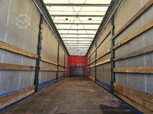 Posuvné plachty KRONE N/A