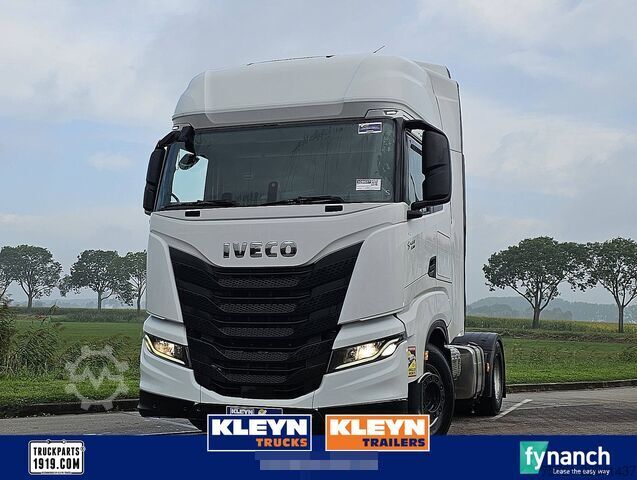 Standaard trekker IVECO S-WAY AS440S51