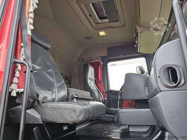 Fahrgestell mit Fahrerhaus SCANIA R620 6x4