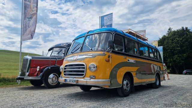 Reisebus SETRA Kässbohrer  Setra S 6, S 9 Oldtimerbus Oldi