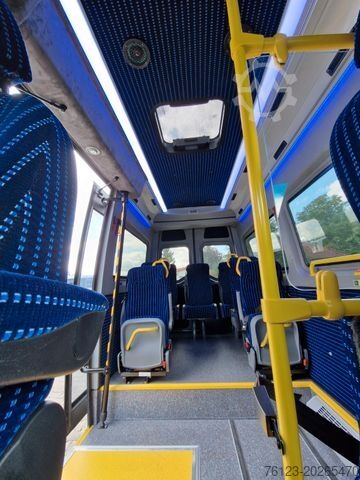 Stadsbus MERCEDES-BENZ 2 x Vorlauffahrzeug Bürgerbus Niederflur 9 Sitze