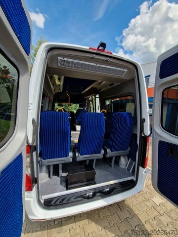 Stadsbus MERCEDES-BENZ 2 x Vorlauffahrzeug Bürgerbus Niederflur 9 Sitze