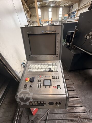 Centro de torneamento e fresagem CNC Gildemeister GMX 250S linear