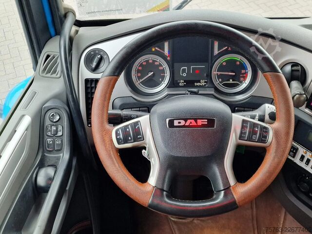 Veetransport DAF XF 510 6x2 SuperSpaceCab - Livestock Cuppers 3 ...