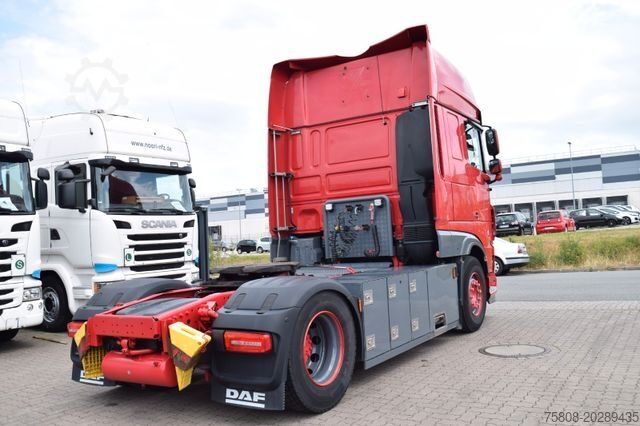 Gevaarlijke stoffen vrachtwagen DAF XF480 SSC ADR EXII EXIII Intarder Leder Xenon