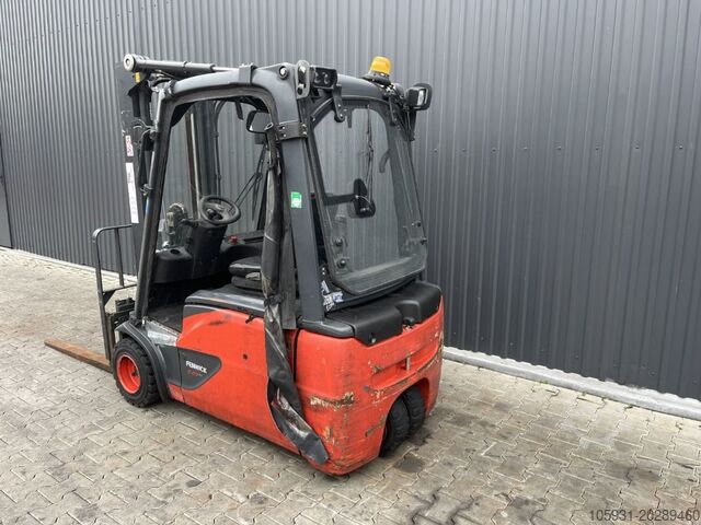 Stivuitor electric cu 3 roți Linde E20L-02