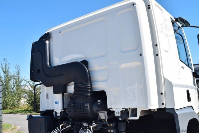 Gevaarlijke stoffen vrachtwagen DAF CF450 ADR FL/AT/EXII/EXIII PTO ACC Alufelgen