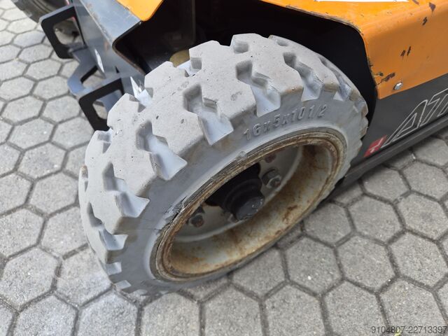 Teleskopik çalışma platformu ATN PIAF 10E, 10 Meter, 2019.