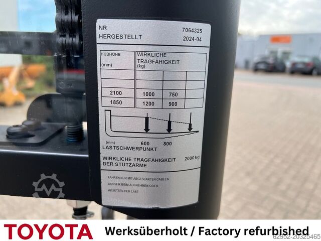 Hoogheffende truck Toyota SWE 200 D / 230 h!