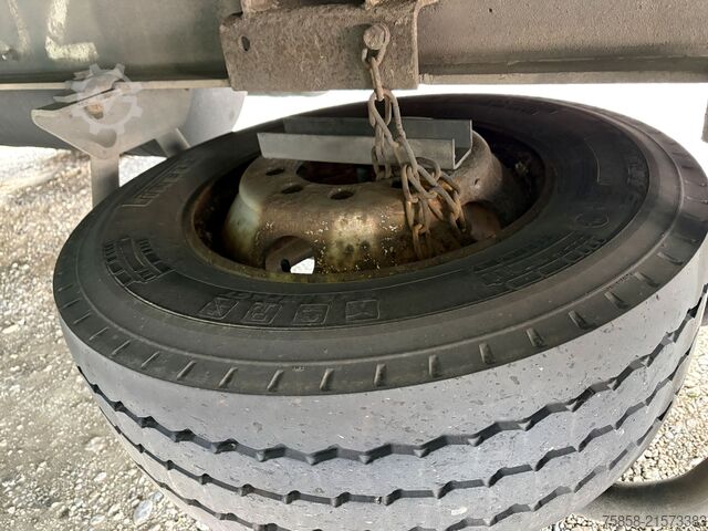 Swap-chassis trailer x Lafette Verzinkt 950mm Höhe Zwilling