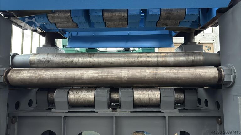 Blechrichtanlage WMW Wildau UBR 32x2500