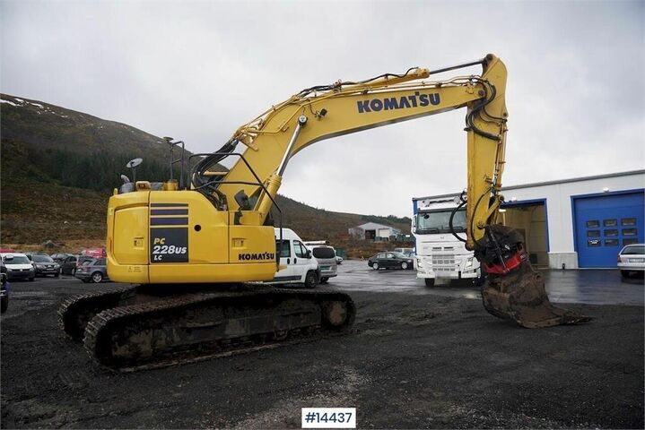 Rupsgraafmachine Komatsu PC228USLC-10 Crawler Excavator w/ GPS, Rototilt an