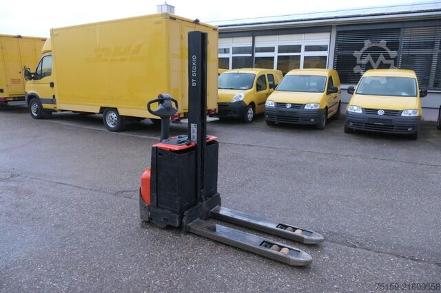 Manual stacker bt SWE 080L