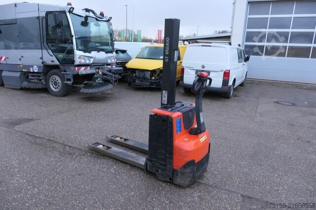 Manual stacker bt SWE 080L