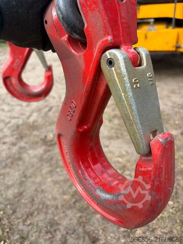 Suspension chain 20mm 4m McBULL 12.5t / 17t hook Łańcuch zawiesiowy 20mm 4m McBULL 12,5t / 17t hak Łańcuch zawiesiowy 20mm 4m McBULL 12,5t / 17t hak