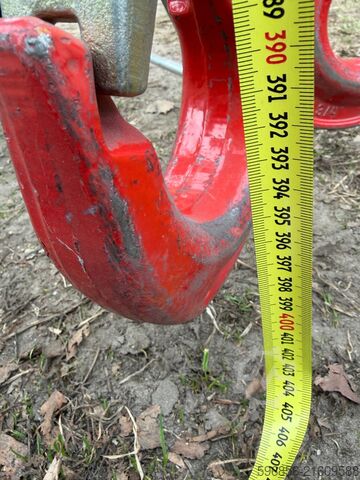 Suspension chain 20mm 4m McBULL 12.5t / 17t hook Łańcuch zawiesiowy 20mm 4m McBULL 12,5t / 17t hak Łańcuch zawiesiowy 20mm 4m McBULL 12,5t / 17t hak