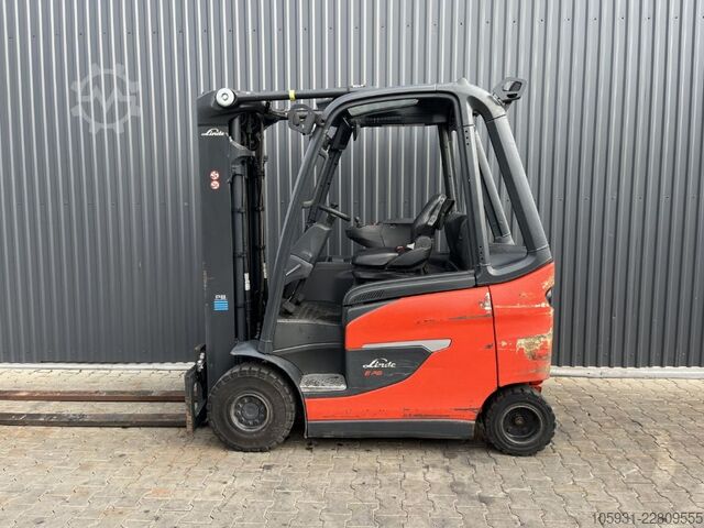 Elektrisk 4 -hjulet gaffeltruck Linde E25H-01