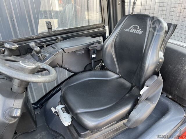 LPG gaffeltrucks Linde H18T-01