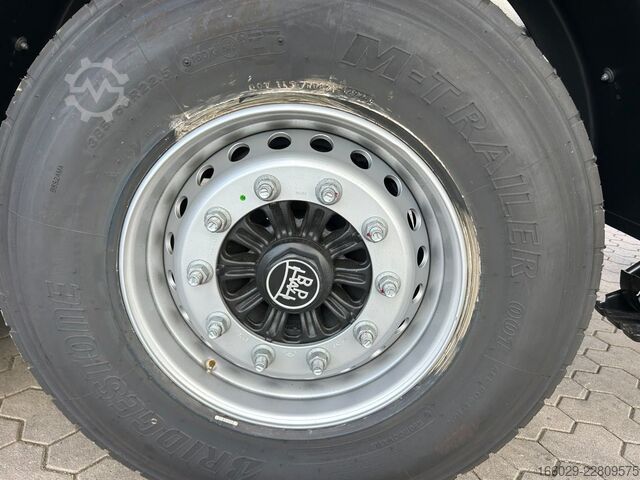 Tiptrailer KÄSSBOHRER SKS.Y 27m³ Stahlmulde Cramaro elektr. Verdeck