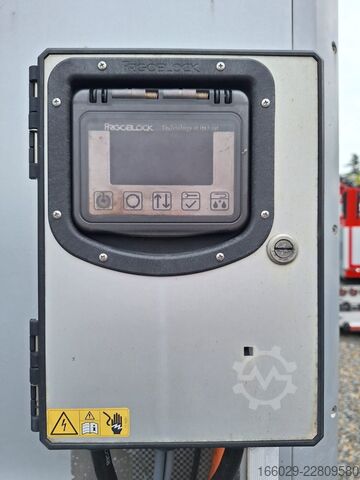 Kofferauflieger Rohr Kühlkoffer mit Elektro Kühler und LBW
