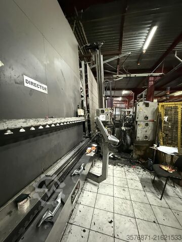 Mašina za proizvodnju izolacionog stakla Lisec 