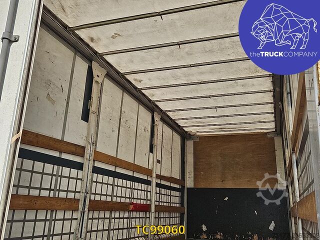 Sliding tarpaulin Iveco EuroCargo 140 E22