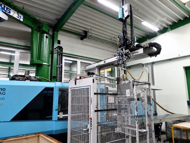 Fröccsöntő gép Sumitomo (SHI) Demag Systec Servo 420/820-2300
