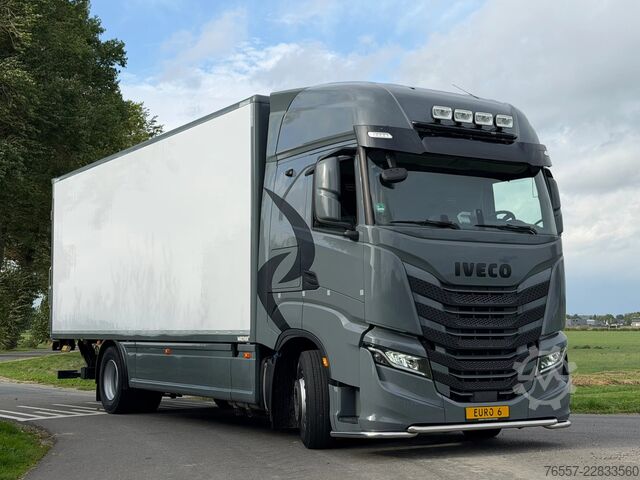Suitcase Iveco S-WAY