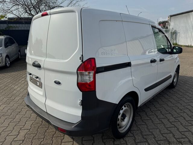 Fourgon tôlé FORD Transit Courier Trend