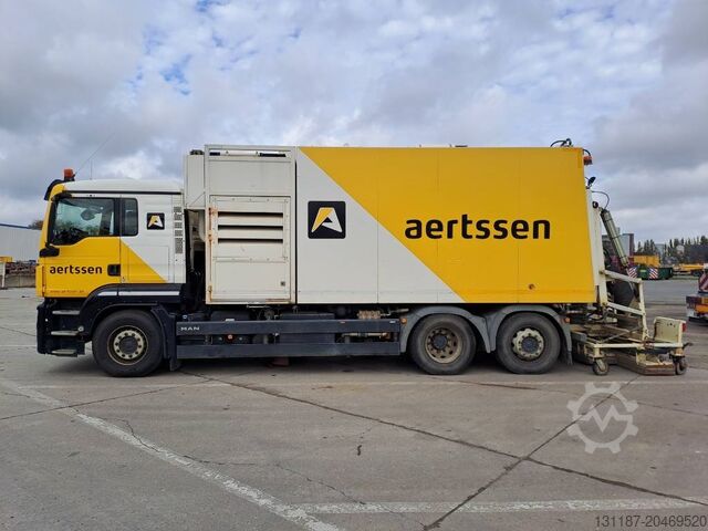 Zametač MAN TGS26.360 6x2 BekkerLaGram SV