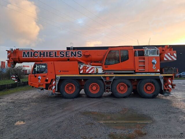 Terénní jeřáb Tadano ATF70G-4