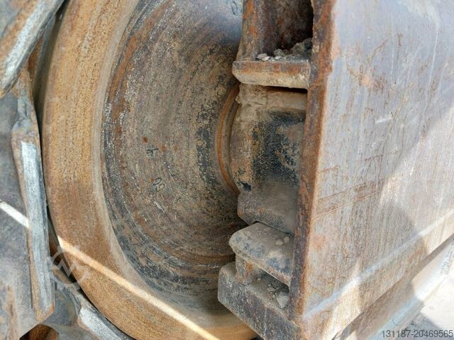 Pásové rypadlo CAT 352 FL XE MHD (17m demolition)