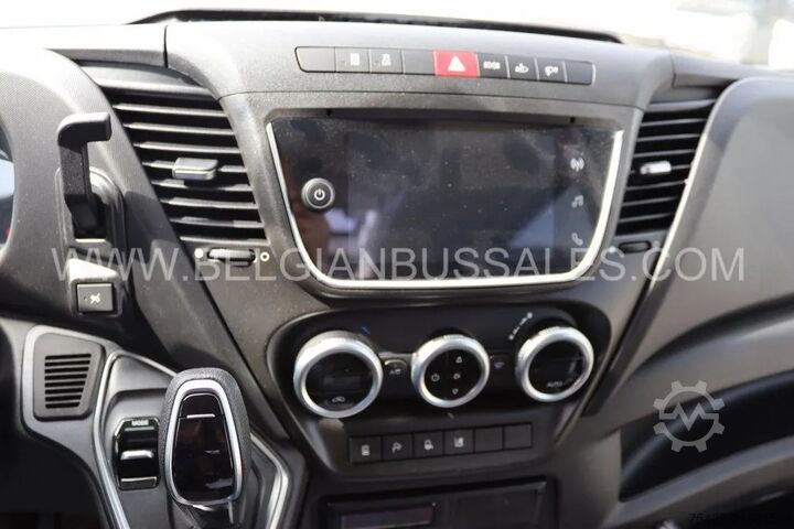 Minibus Iveco Daily Line /Airco / USB