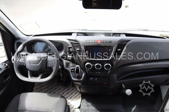Minibus Iveco Daily Line /Airco / USB