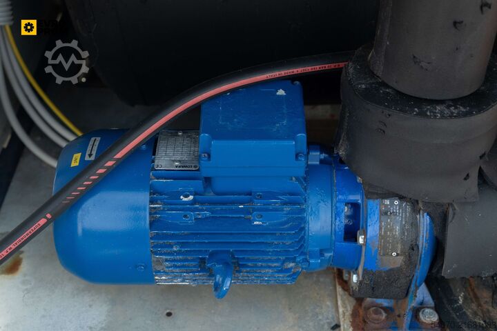 Groupe frigorifique / Pompe à chaleur Used Industrial Сhiller / Heat pump MTA 159/184 kW | With warranty