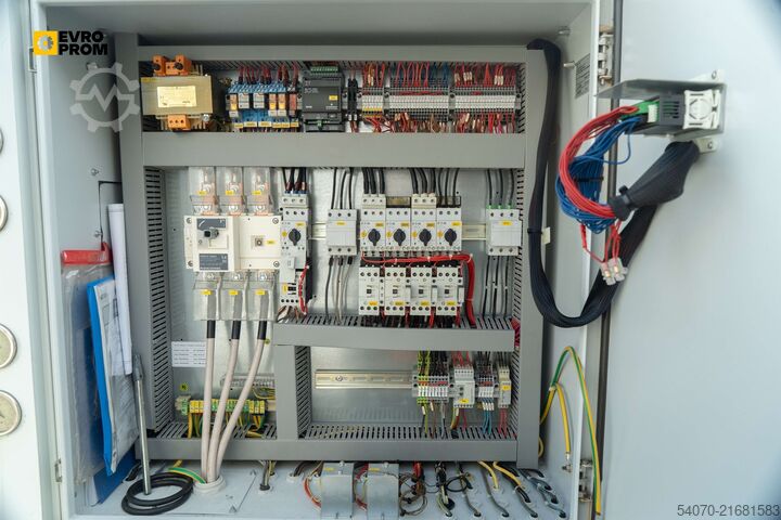 Groupe frigorifique / Pompe à chaleur Used Industrial Сhiller / Heat pump MTA 159/184 kW | With warranty