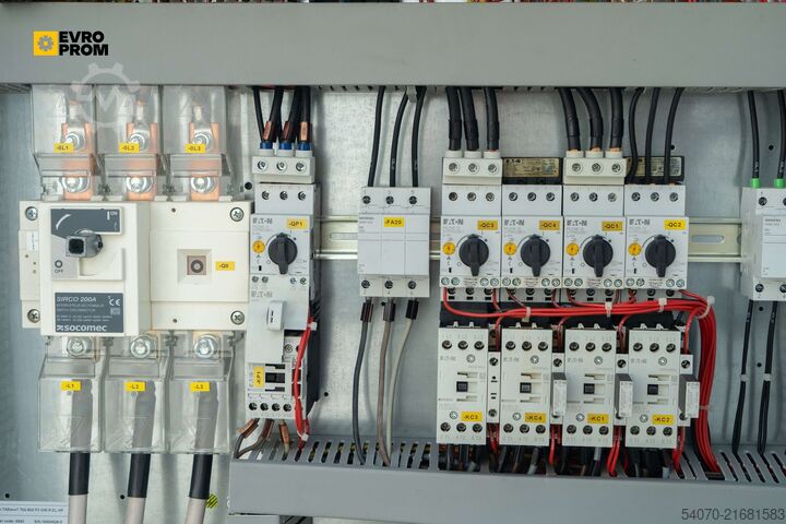 Groupe frigorifique / Pompe à chaleur Used Industrial Сhiller / Heat pump MTA 159/184 kW | With warranty