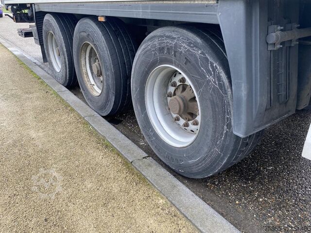 Μεταφορά σε ψύξη/κατάψυξη Krone N/A Fridge / Carrier Vector / BPW Axles / Loadi...