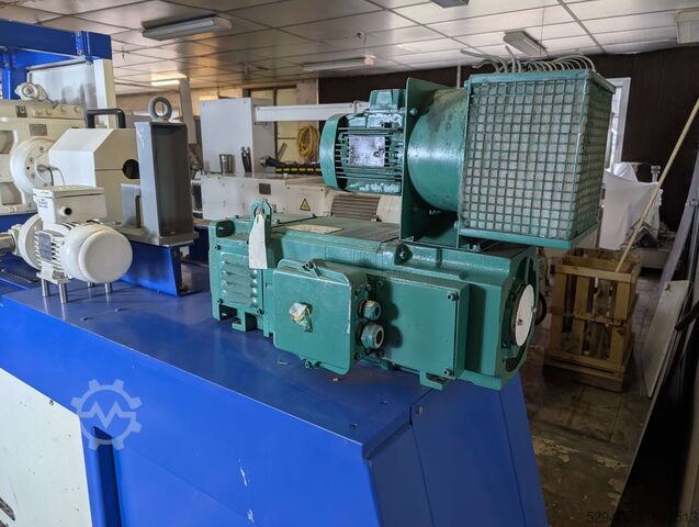 Dubbelskruvextruder Clextral EV32