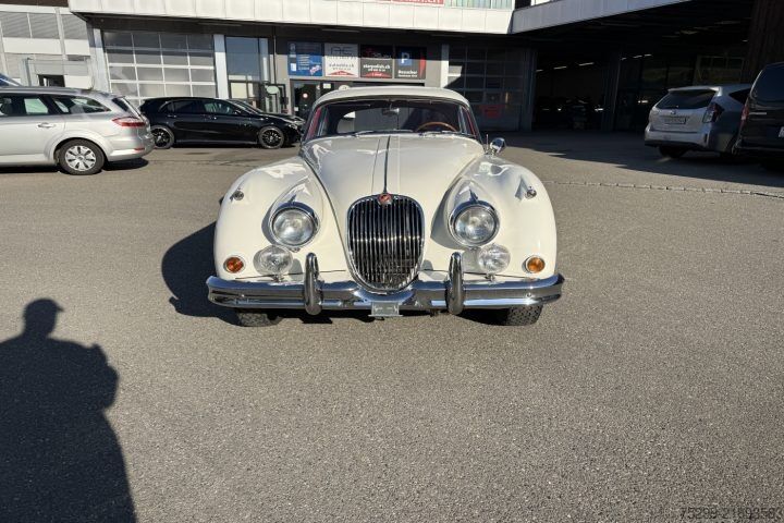 Commercial vehicle  XK 150 Limousine / Swiss-Vehicle