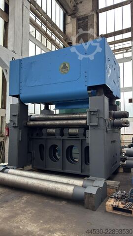 Hengerszintező WMW Wildau UBR 32x2500
