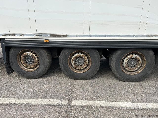 Reefer semitrailer Schmitz Cargobull Reefer Multitemp
