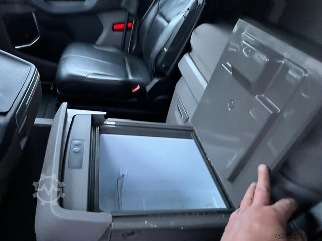 Podwozie z kabiną Scania R580 V8 NGS 6x2 King low km